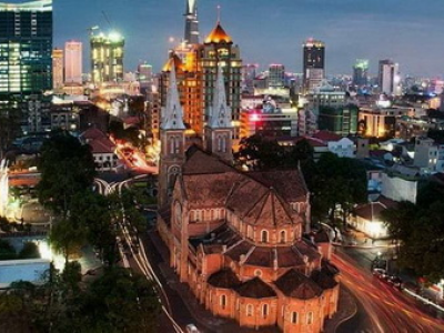 Thuê xe du lịch Hồ Chí Minh