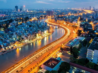 Rent a car to travel in Vinh Long