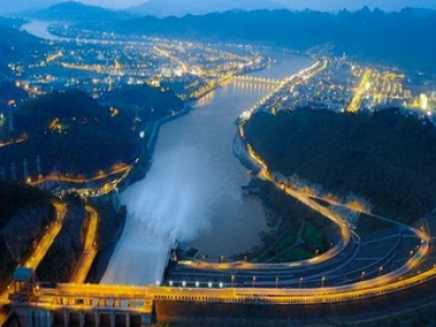 Car rental in Hoa Binh