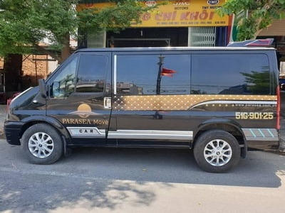 Limousine 16 seat car rental in Ho Chi Minh City