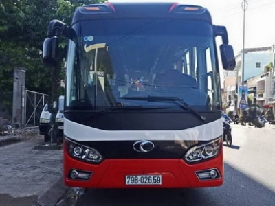 Tourist car rental 34 places Thaco Yen Bai