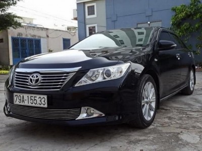 4-seat car rental Ninh Thuan